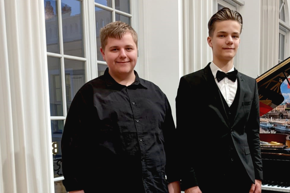 Klavierschüler Karl Seyffarth und Johannes Rudolph erfolgreich beim 6. Internationalen Klavierwettbewerb in Dresden