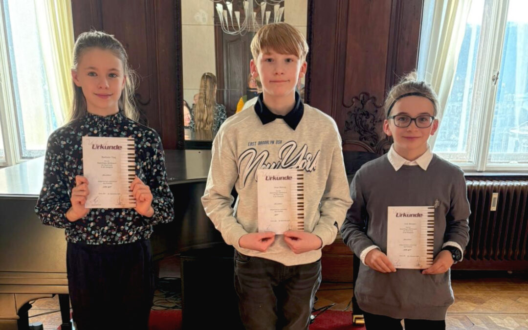 Sechs junge Nachwuchsmusiker erfolgreich beim  77. Stavenhagen-Wettbewerb in Greiz